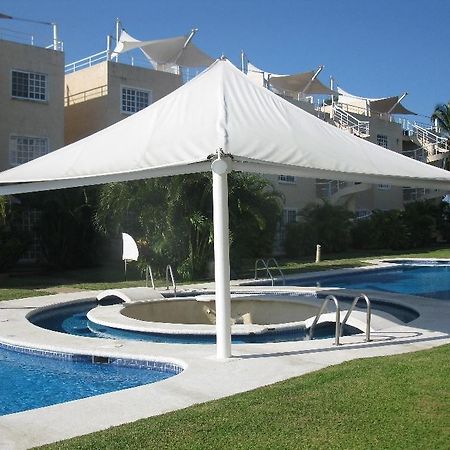 Puente Del Mar Apartment อากาปุลโก ภายนอก รูปภาพ